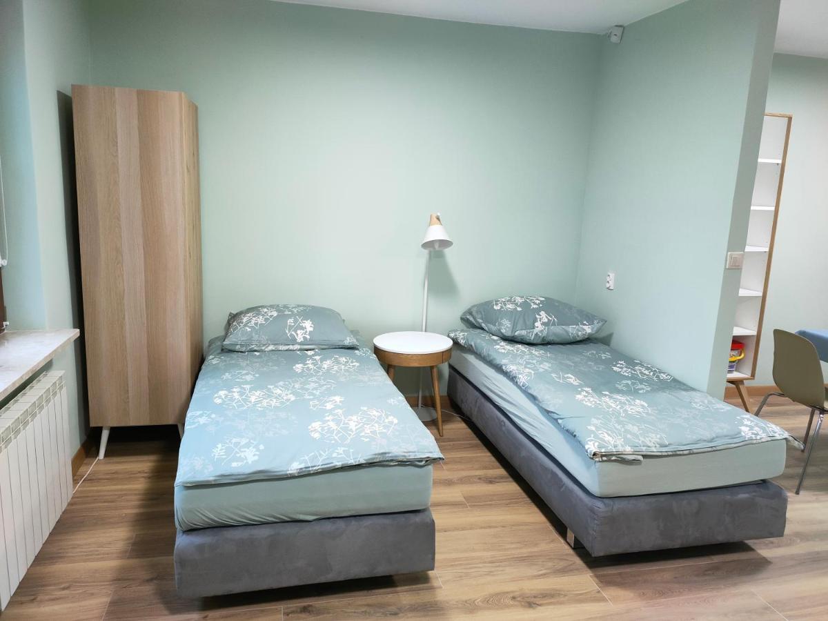 Albatros Room With Bathroom Warsaw Exterior photo